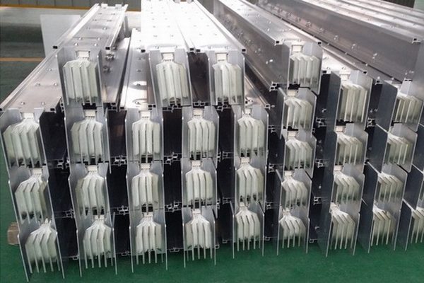 <b>���̰���</b>